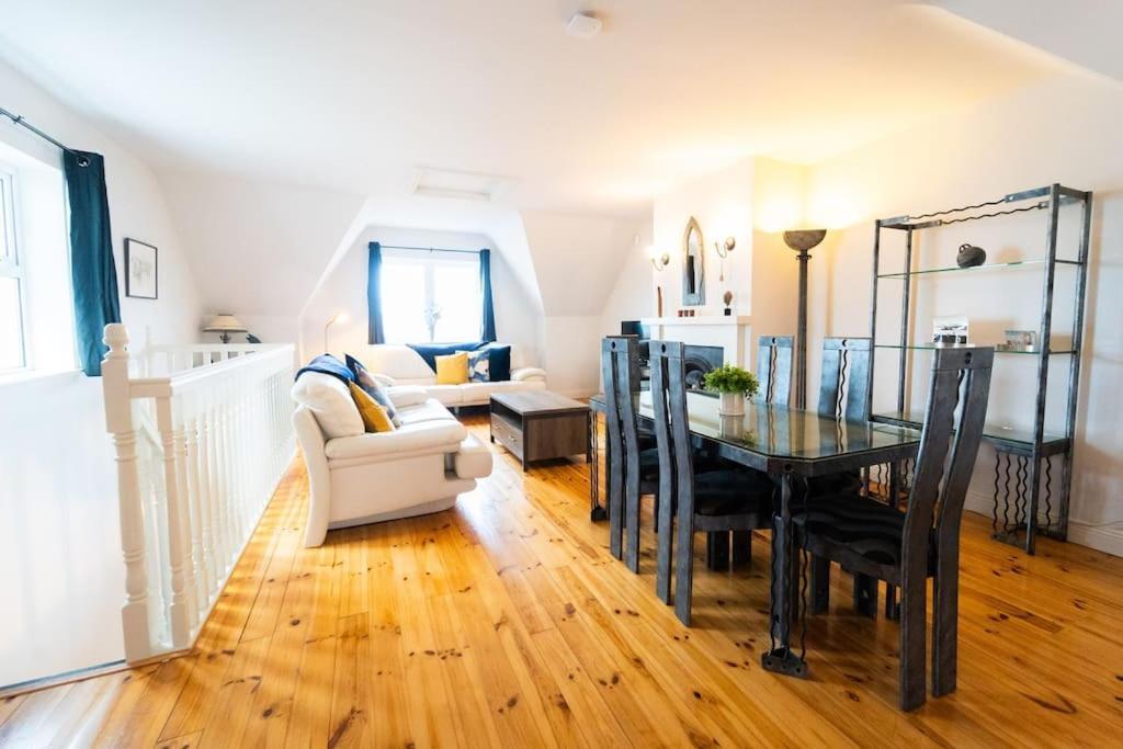 The Haven Dingle, Self Catering Accommodation Exteriör bild